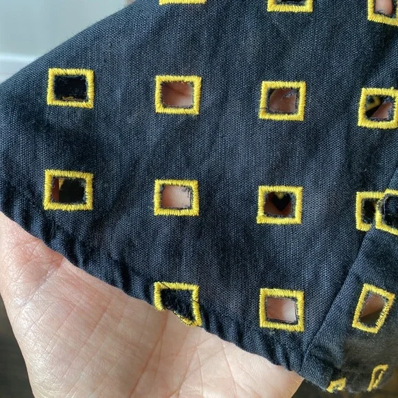 Gorgeous and hot DVF dress - so fun for the summer - dress up or down EUC - Picture 9 of 16